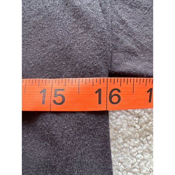 Queen Band Graphic T-Shirt Black Classic Rock Design 100% Cotton Pre-Shrunk Size - Picture 6 of 7